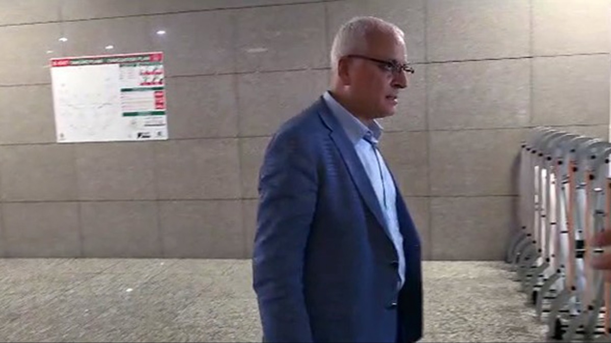 Teröristbaşı Öcalan'a övgüler dizen Merdan Yanardağ tutuklandı