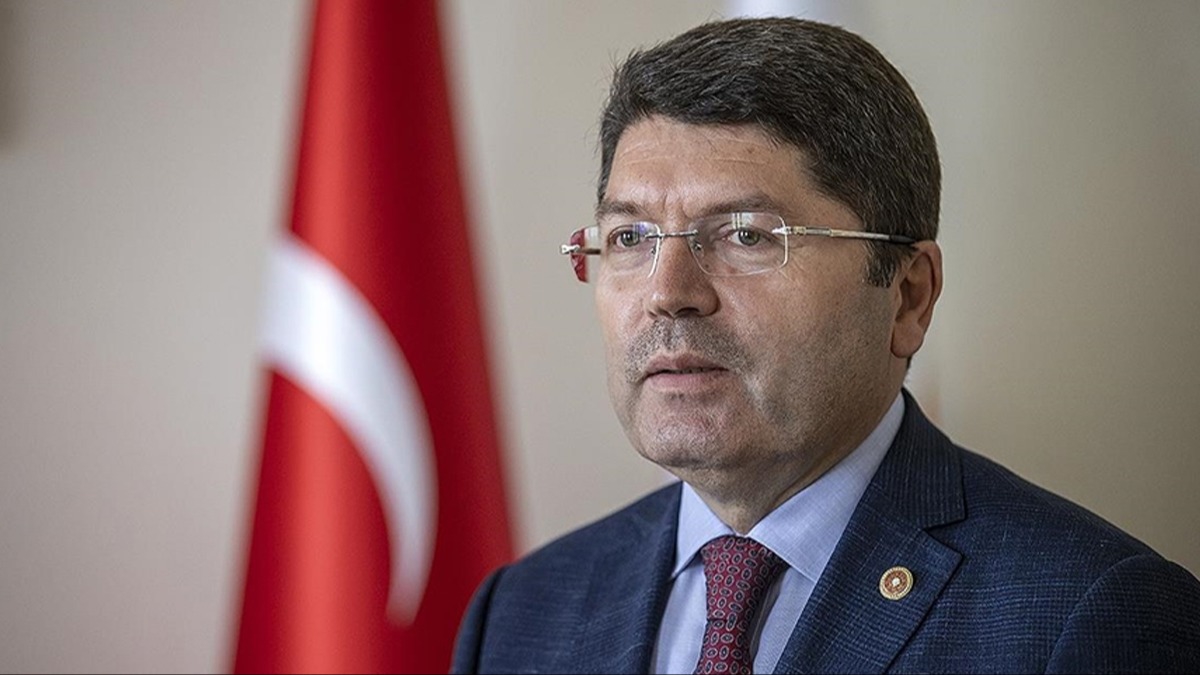 Bakan Tun'tan sve'teki menfur saldrya tepki: Hibir mahkeme karar bu hakareti merulatramaz