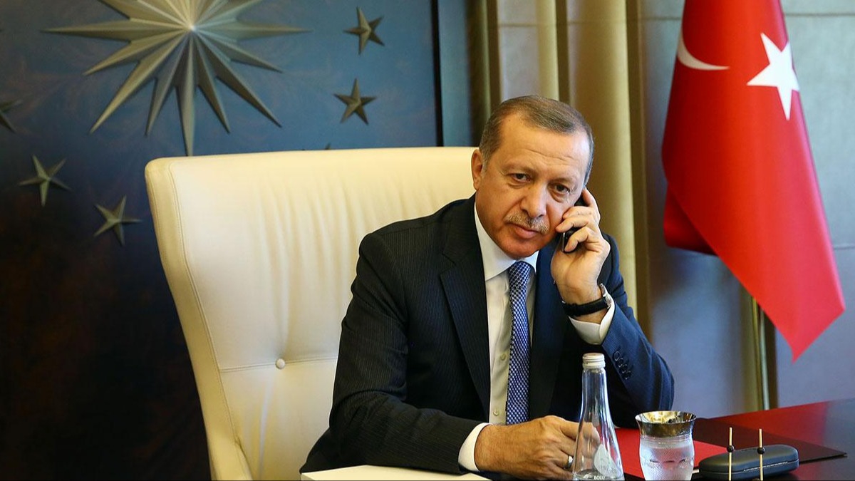 Cumhurbakan Erdoan, depremzede Aydn ailesi ile telefonda grt