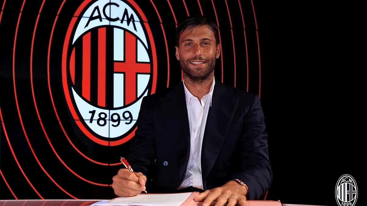 Milan, Marco Sportiello ile 4 yllk szleme imzalad