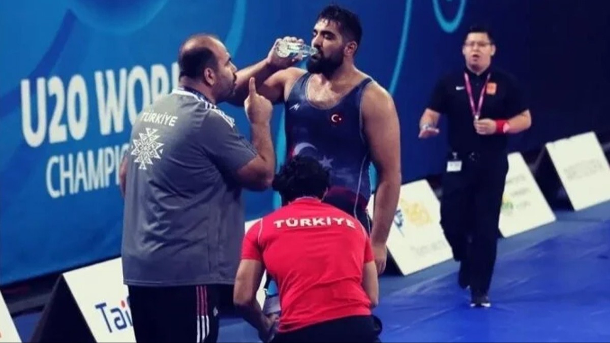 Milli grei Talip ifti'den bronz madalya