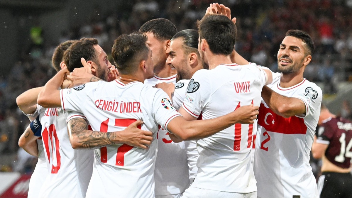 A Milli Takm, FIFA sralamasnda 2 basamak ykseldi