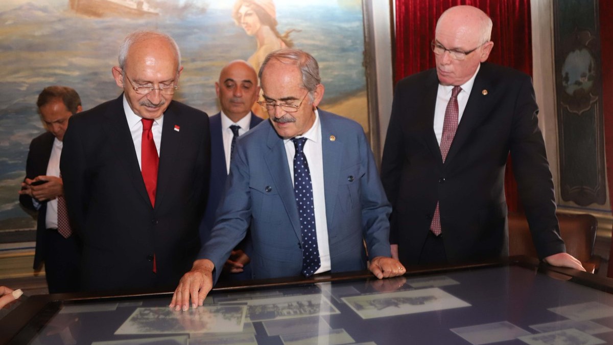 CHP'de ''deiim'' kavgas derinleiyor! Partisine tepki gsterdi: 3 isim veremezler