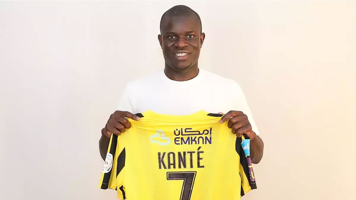 N'Golo Knate, Belika'dan kulp satn ald