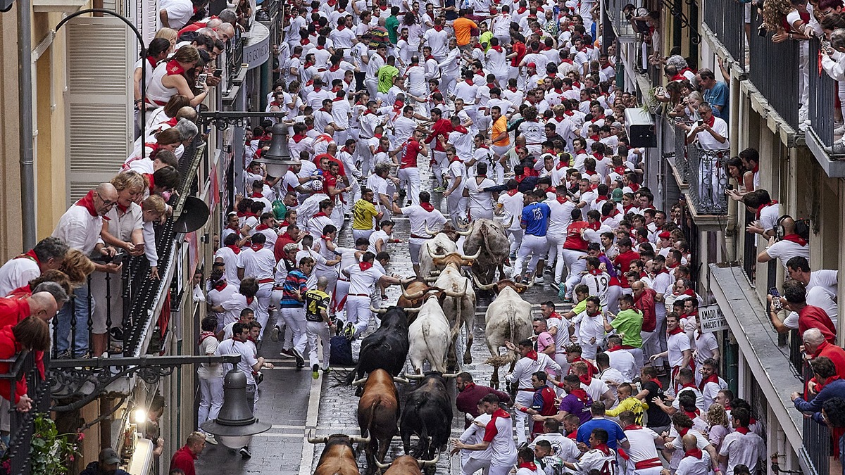 �nl� San Fermin festivali devam ediyor