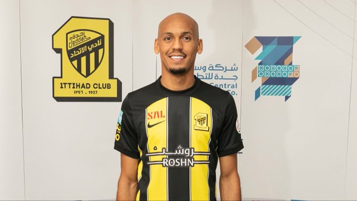 El-ttihad, Fabinho'yu da kadrosuna katt
