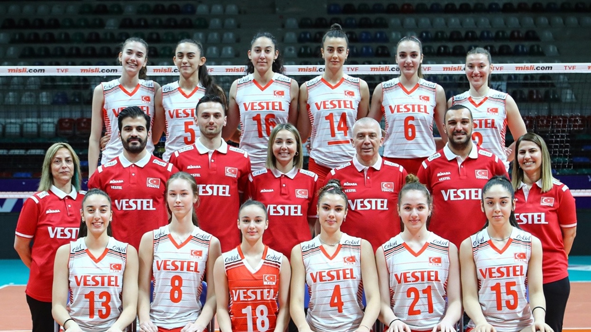 Milliler, Dominik Cumhuriyeti'ni rahat geti