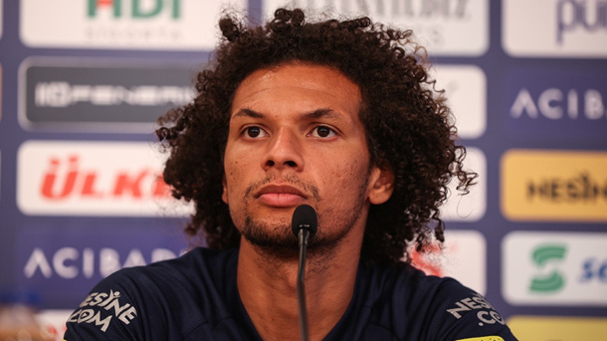 Santos'tan Willian Arao transferiyle ilgili aklama