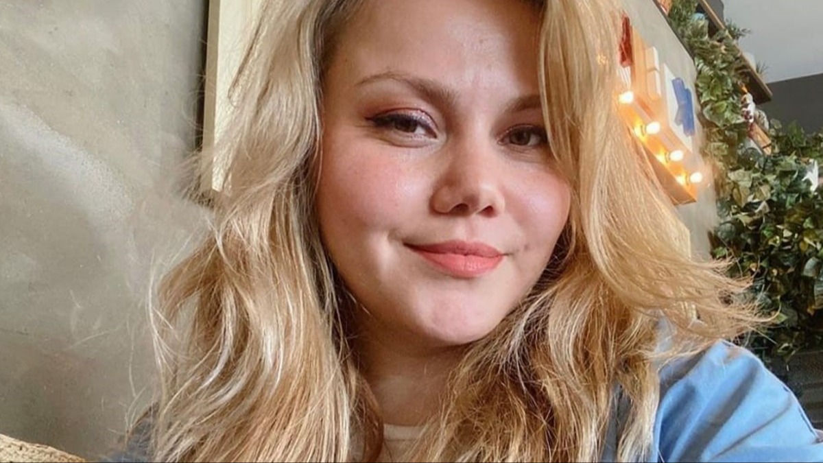 Ei 32 yerinden baklad: nl Youtuber Merve Vezirolu Yldrm youn bakmda