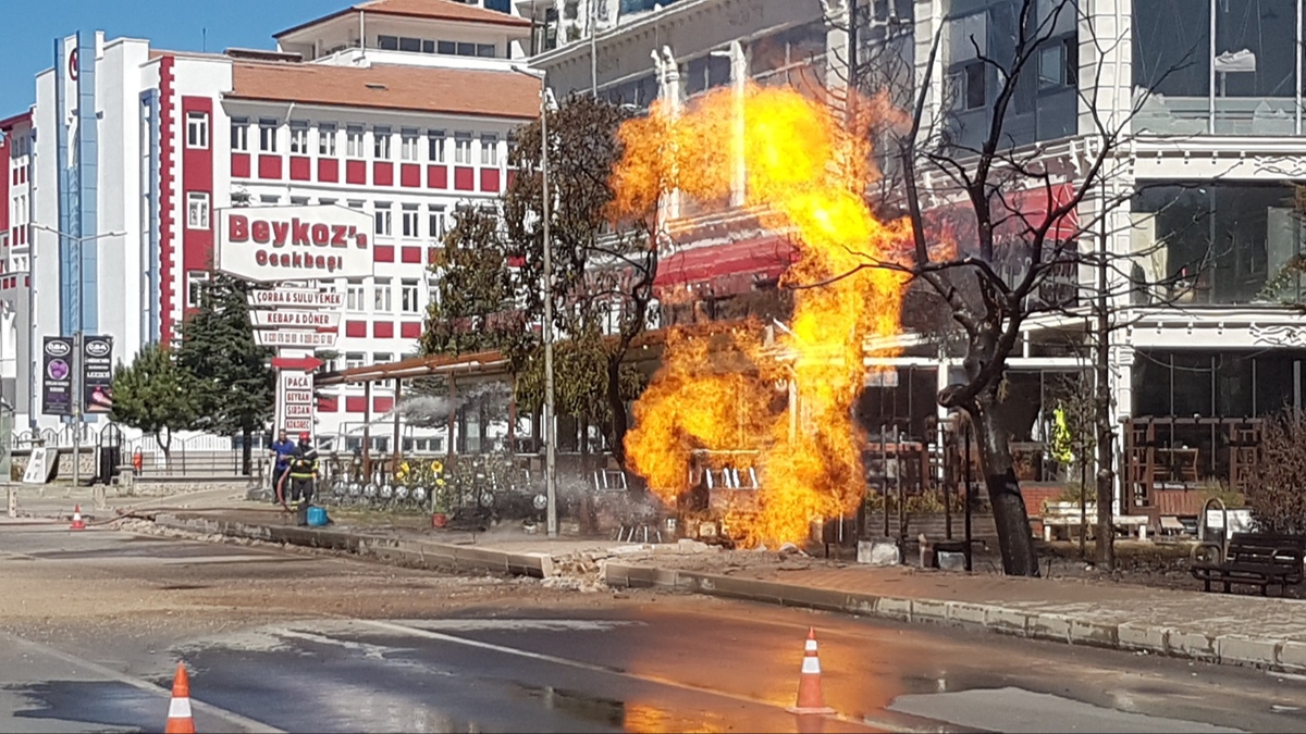 Nide'de doal gaz borusunda patlama