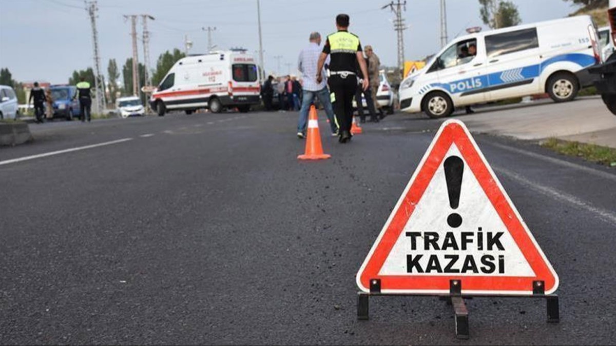Siirt'te ehliyetsiz gen 3 yandaki ocuu hayattan kopard