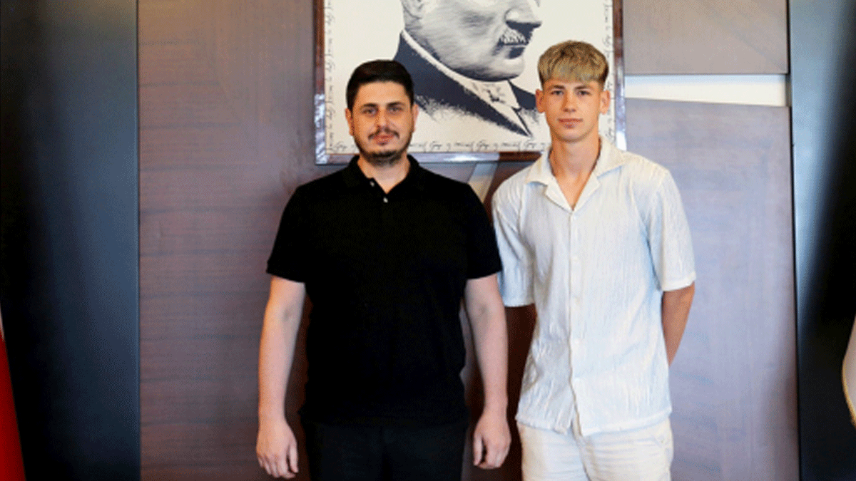 Eren Altnta, Alanyaspor'a transfer oldu