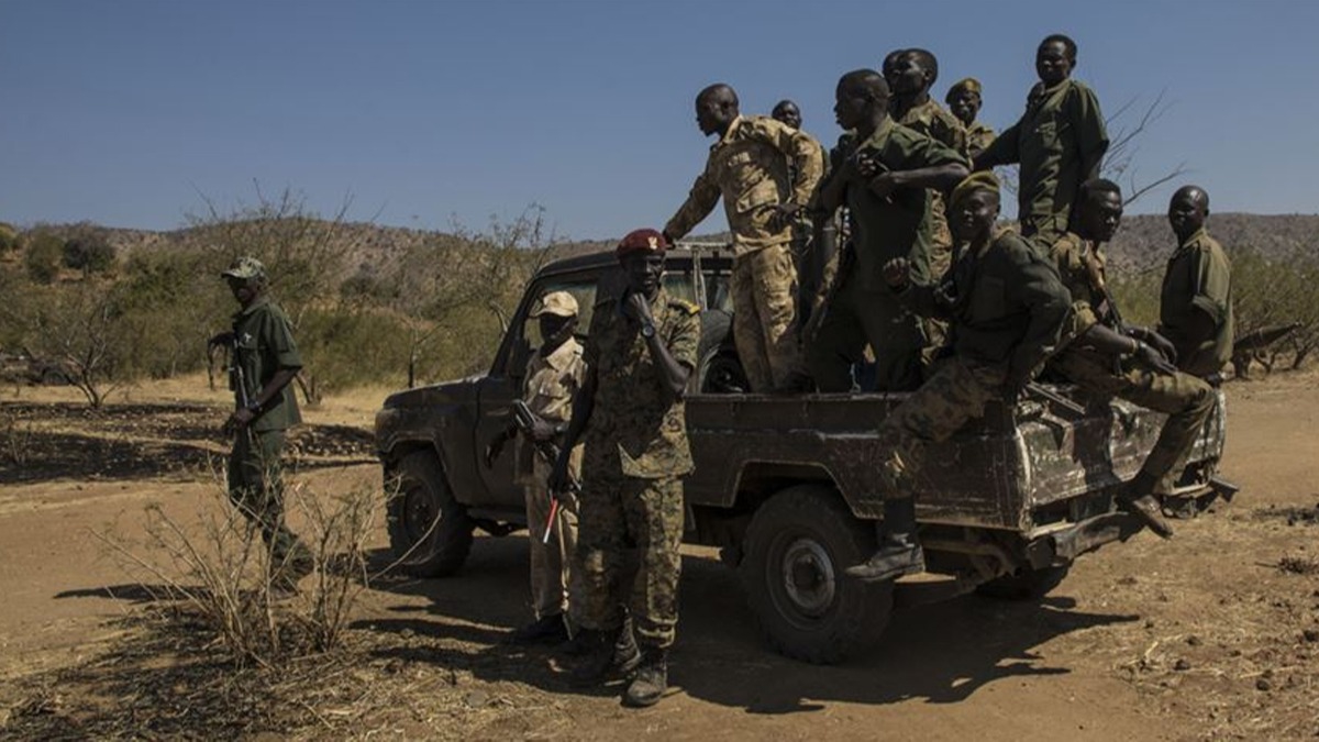 Burkina Faso'da terr saldrs  