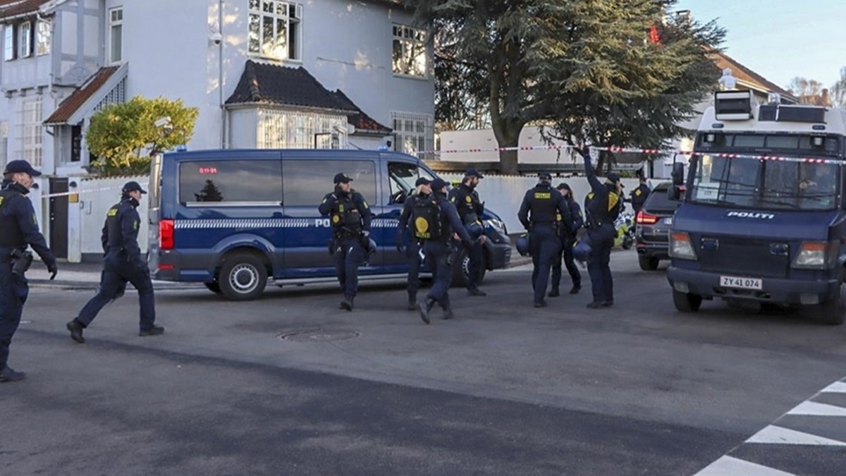 Danimarka'daki alak saldrlar sryor: Yine Kur'an- Kerim'i hedef aldlar 