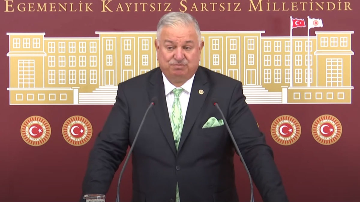 Yeniden Refah'tan fethin yldnmnde ayin yapmak isteyen Fener Rum Patrii'ne tepki