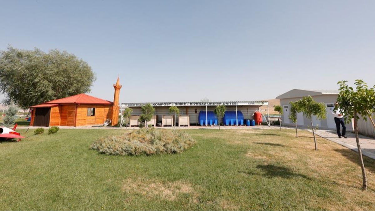 Sincan Belediyesi'nin S�f�r At�k E�itim Merkezi'ne ilgi b�y�k