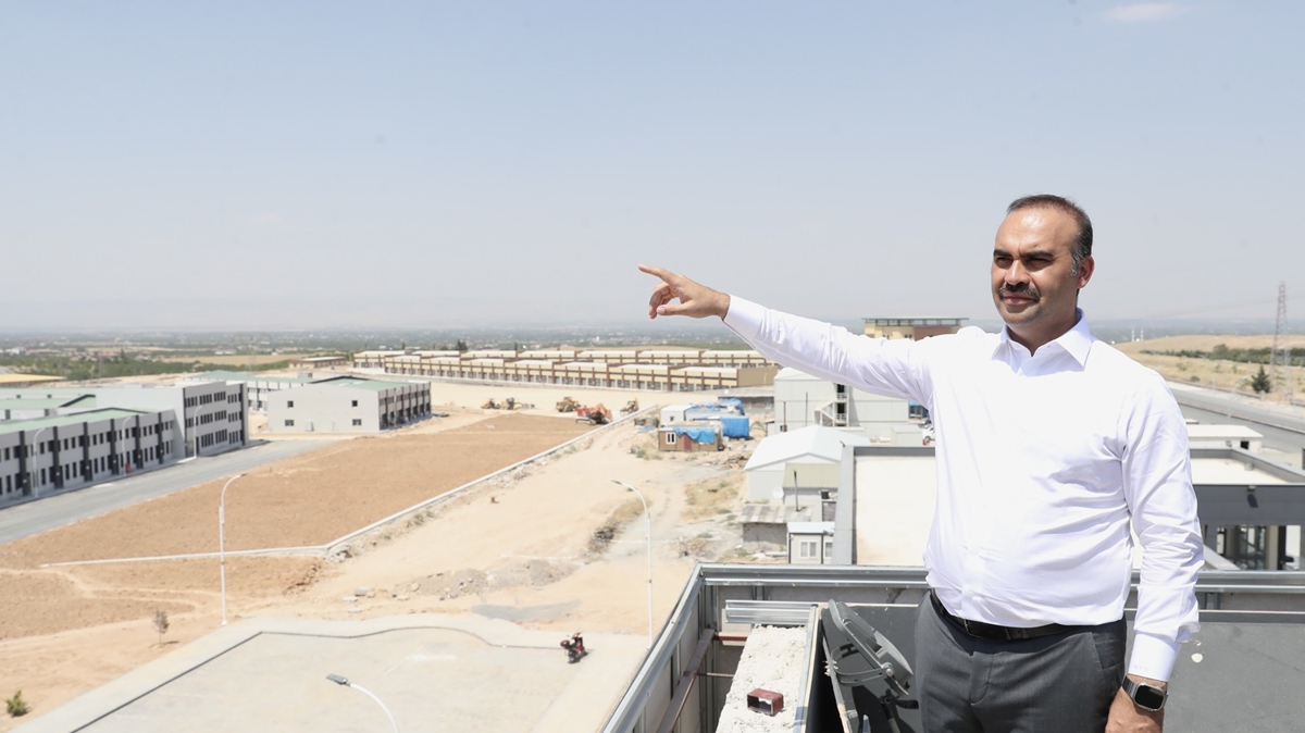 Bakan Mehmet Fatih Kacır: Kayısıda hedefimiz 2 milyar dolar