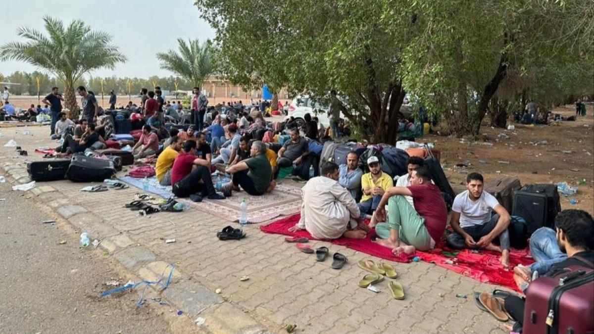Sudanlıların komşu ülkelere geçişi sürüyor 