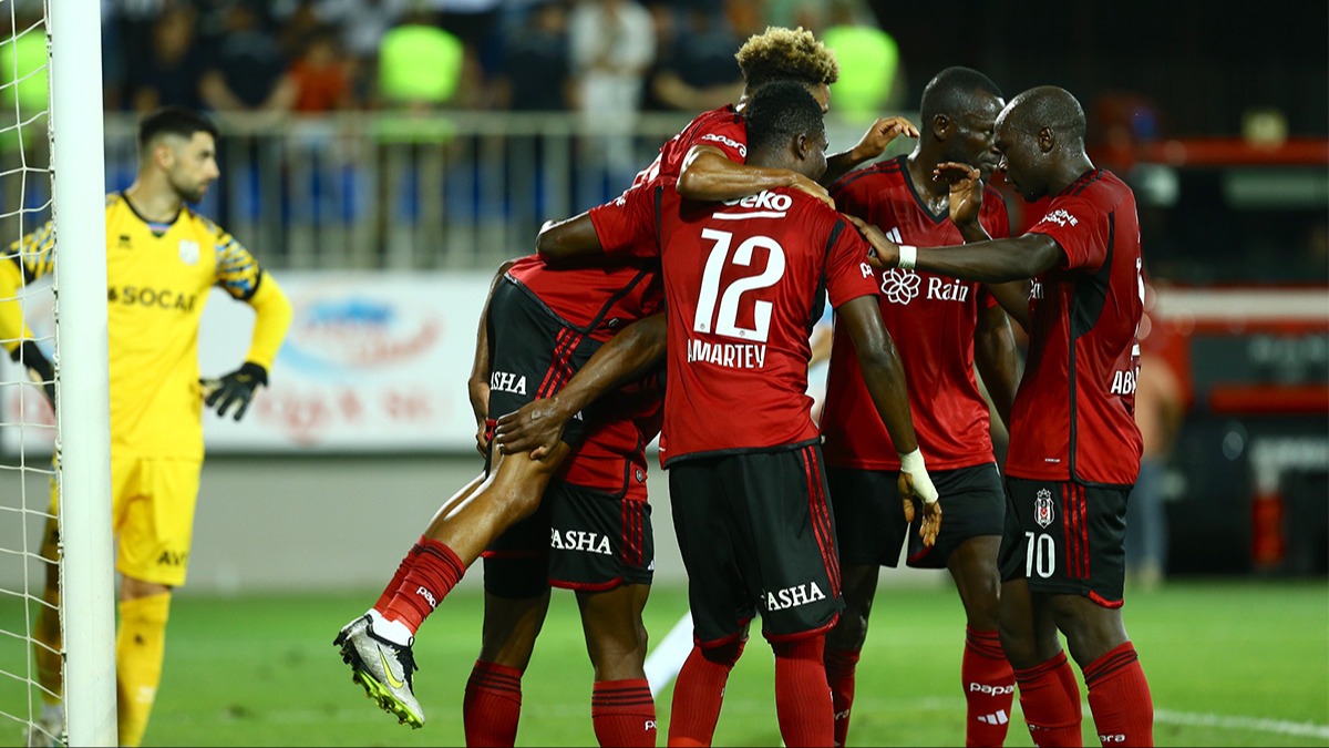 Ma sonucu: Nefti Bak 1-3 Beikta
