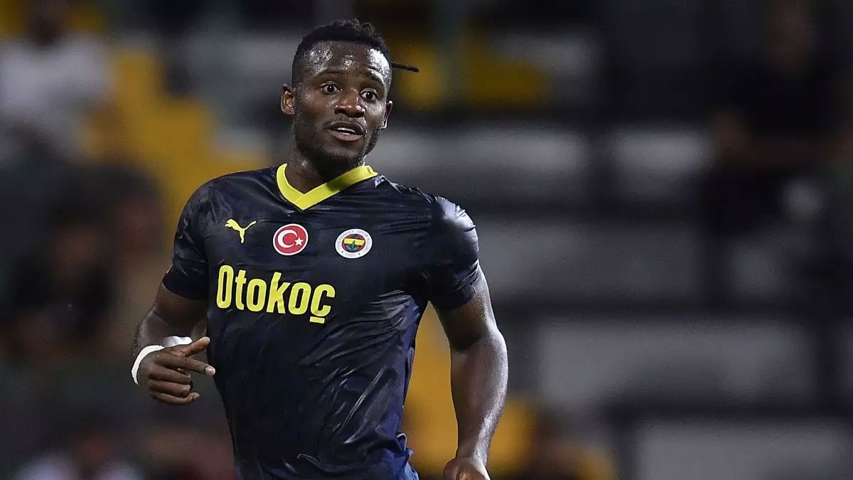 Fenerbahe'de Batshuayi iin ayrlk anlar