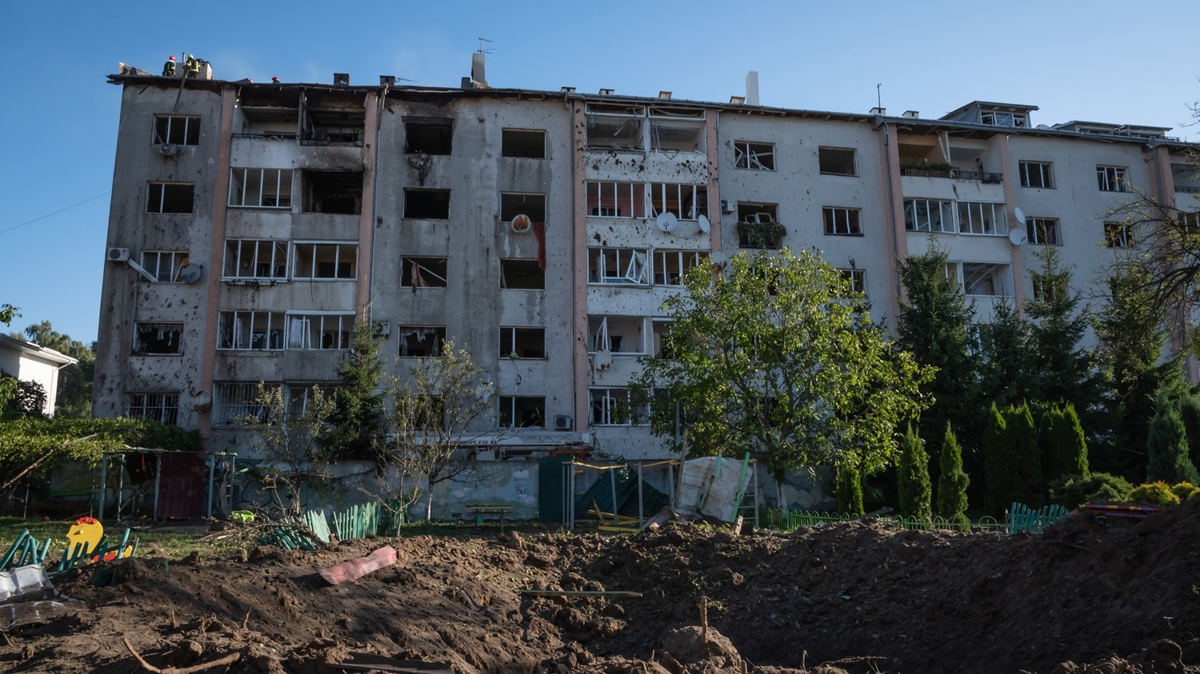 Ukrayna duyurdu! Rus ordusu fzeyle saldrd