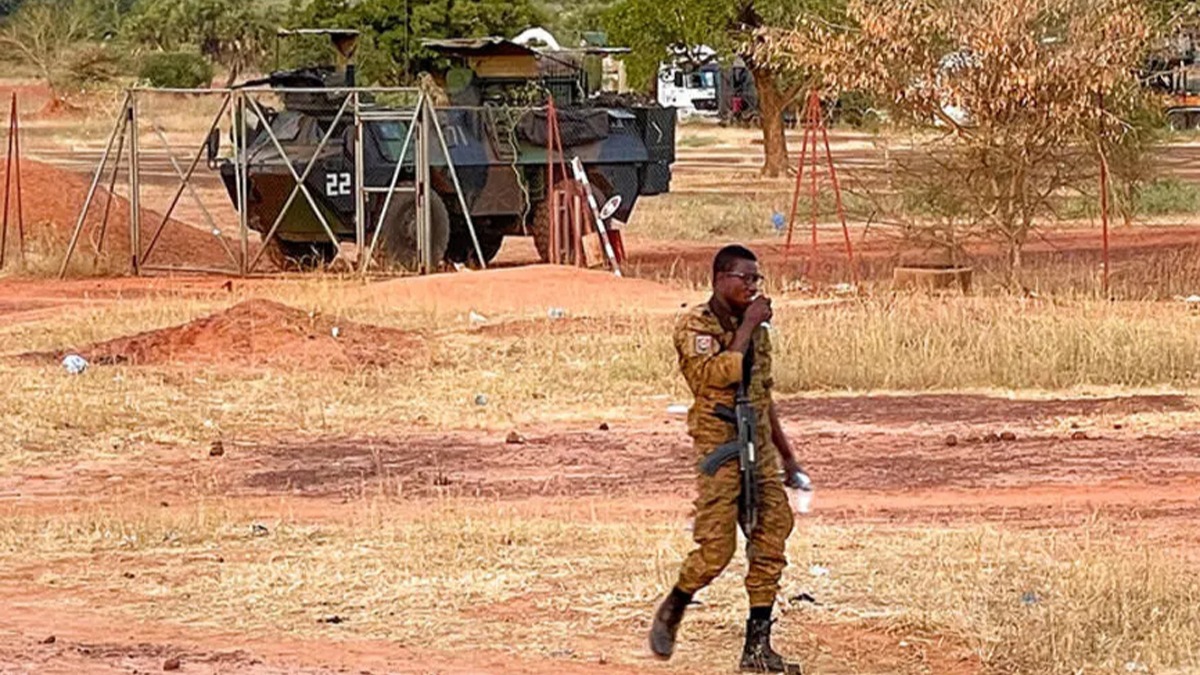 ECOWAS'ta dalma tehlikesi! Burkina Faso, Nijer'i savunacak