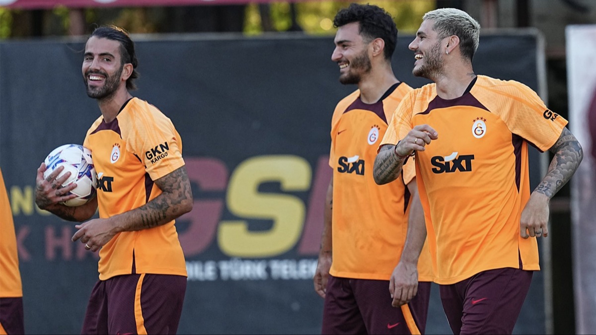 Galatasaray'da Molde ma mesaisi devam ediyor