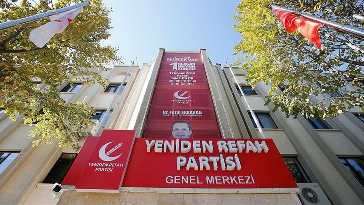 Yeniden Refah'tan KKTC'deki BM Bar Gc'nn tutumuna tepki