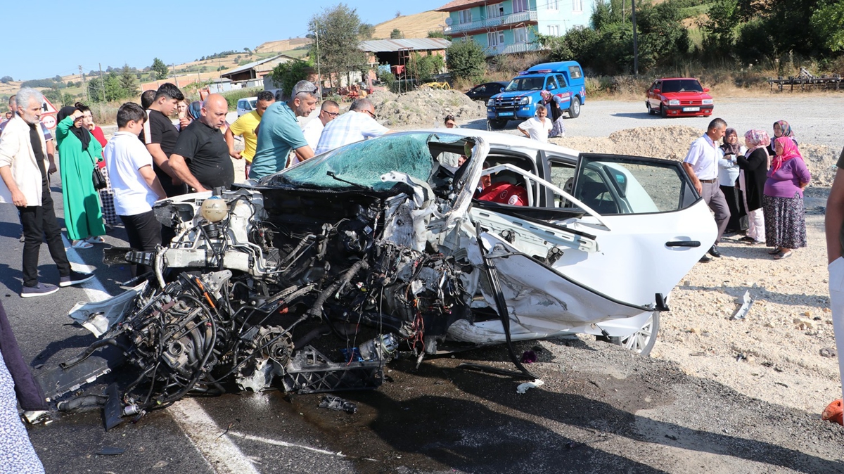 Havza'da feci kaza: l ve ok sayda yaral var