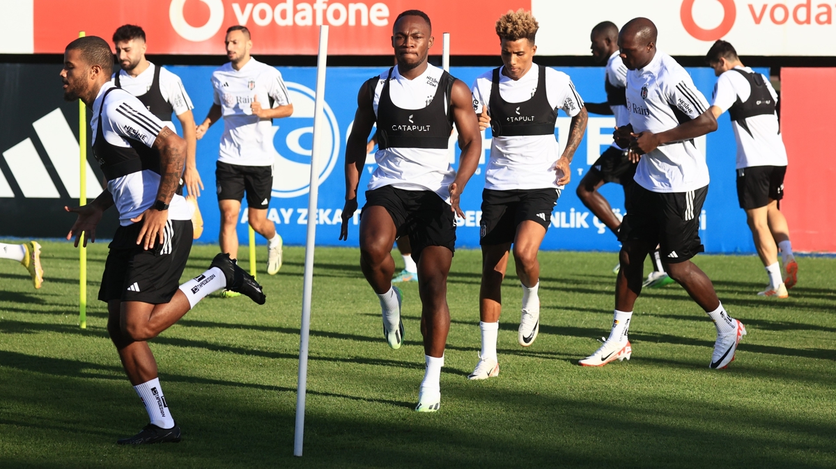 Beikta'n Dinamo Kiev hazrlklar sryor