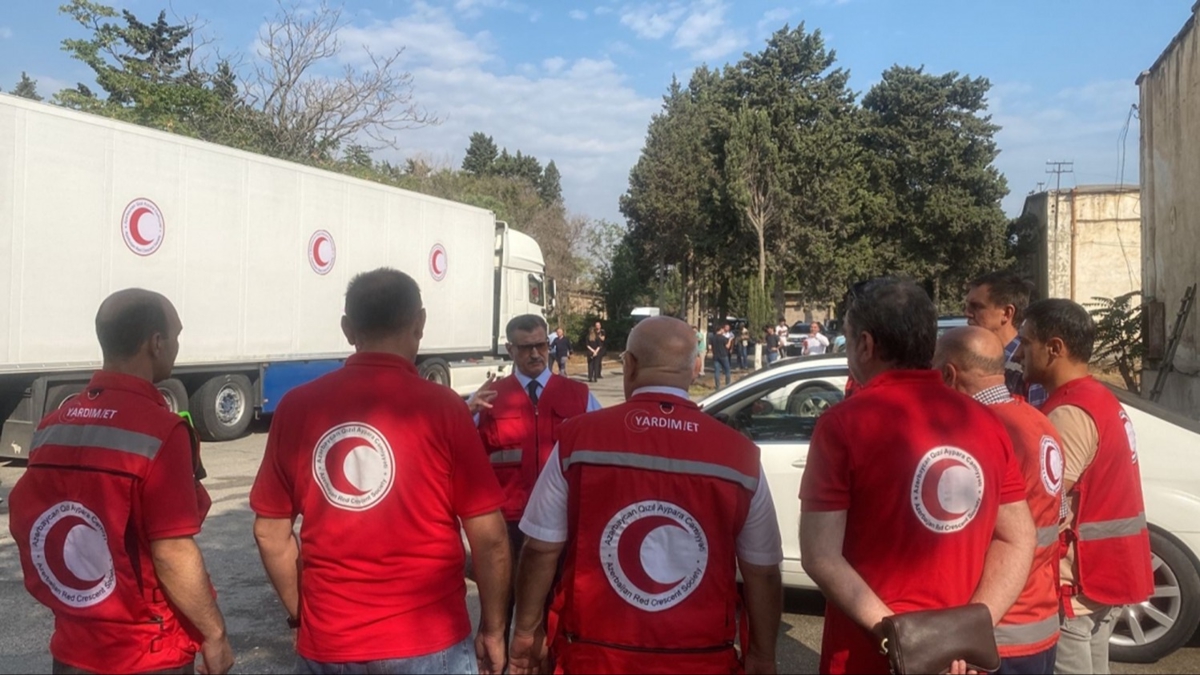 Azerbaycan'dan Karaba'daki Ermenilere yardm