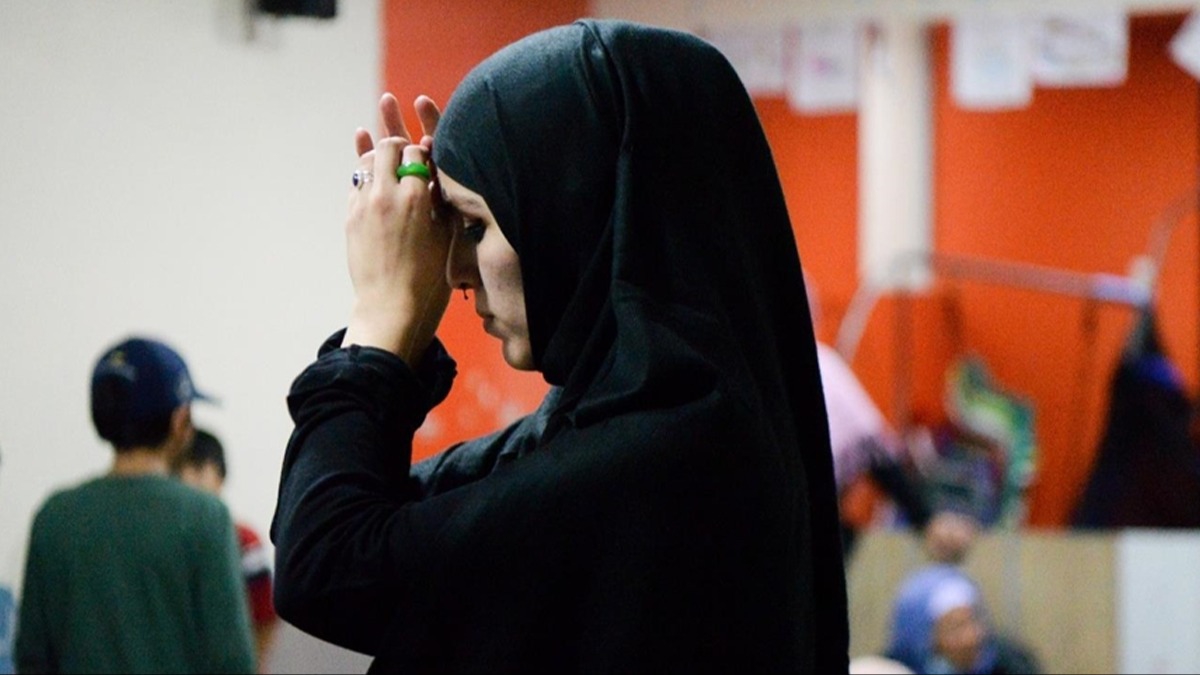 Fransa'daki skandal 'abaya' yasanda yeni gelime