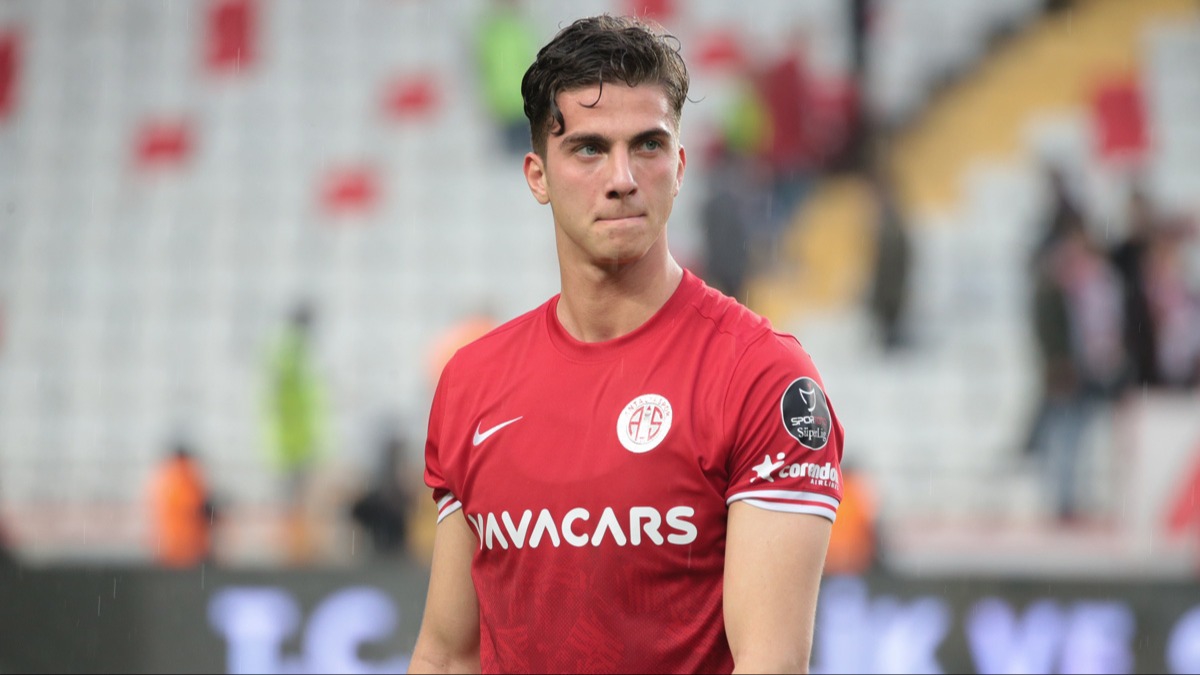 Rekor bedel! Bertu Yldrm Rennes yolunda