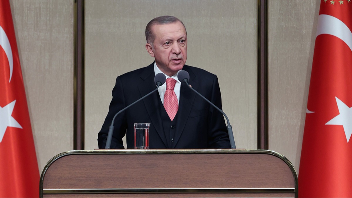 Bakan Erdoan'dan 30 Austos mesaj: Trkiye Yzyl vizyonumuzu mutlaka geree dntreceiz