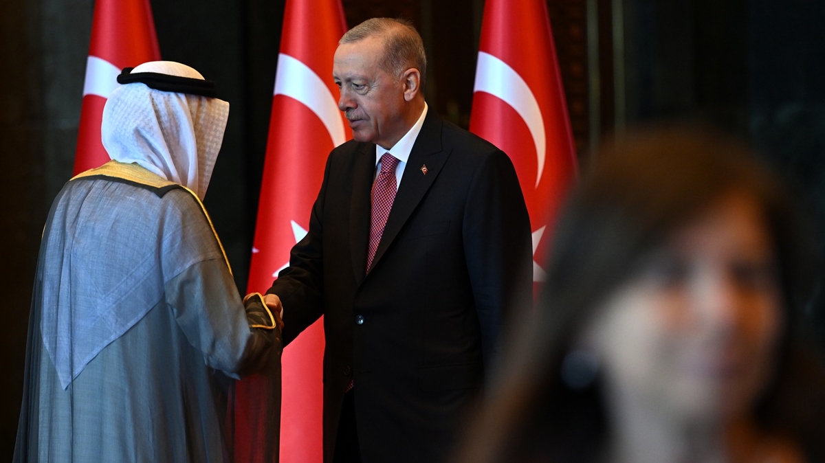 Prens Selman'dan Bakan Erdoan'a Zafer Bayram tebrii