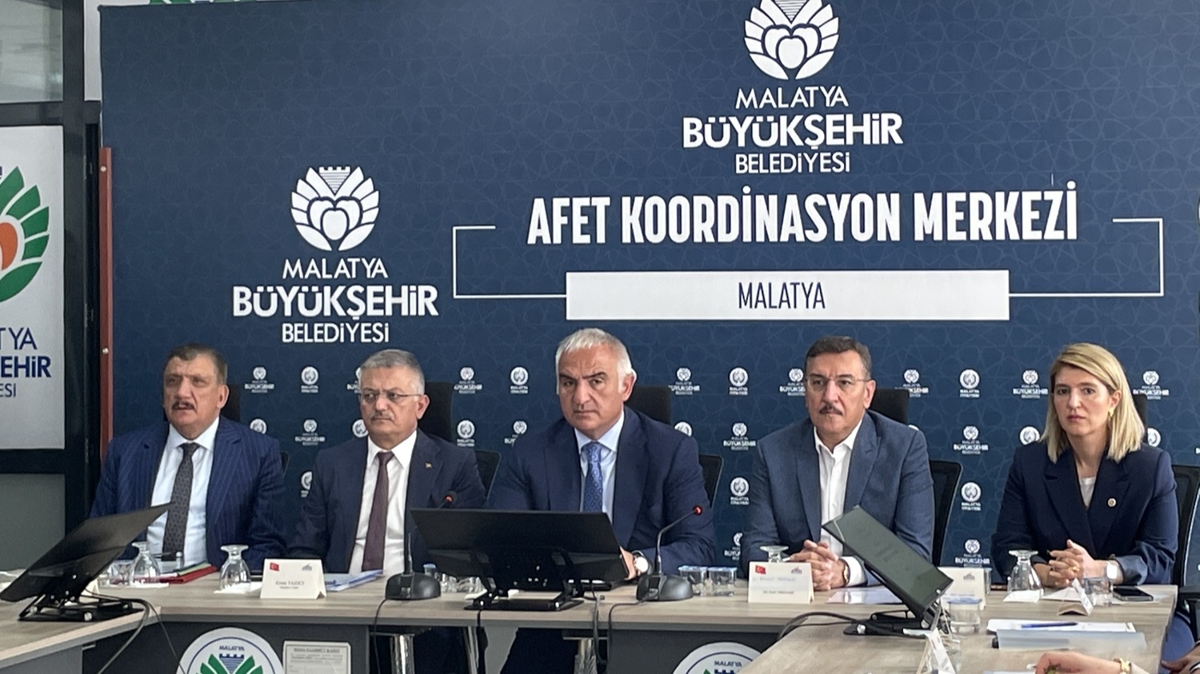 Bakan Ersoy aklad: Ksa srede tamamlanacak 