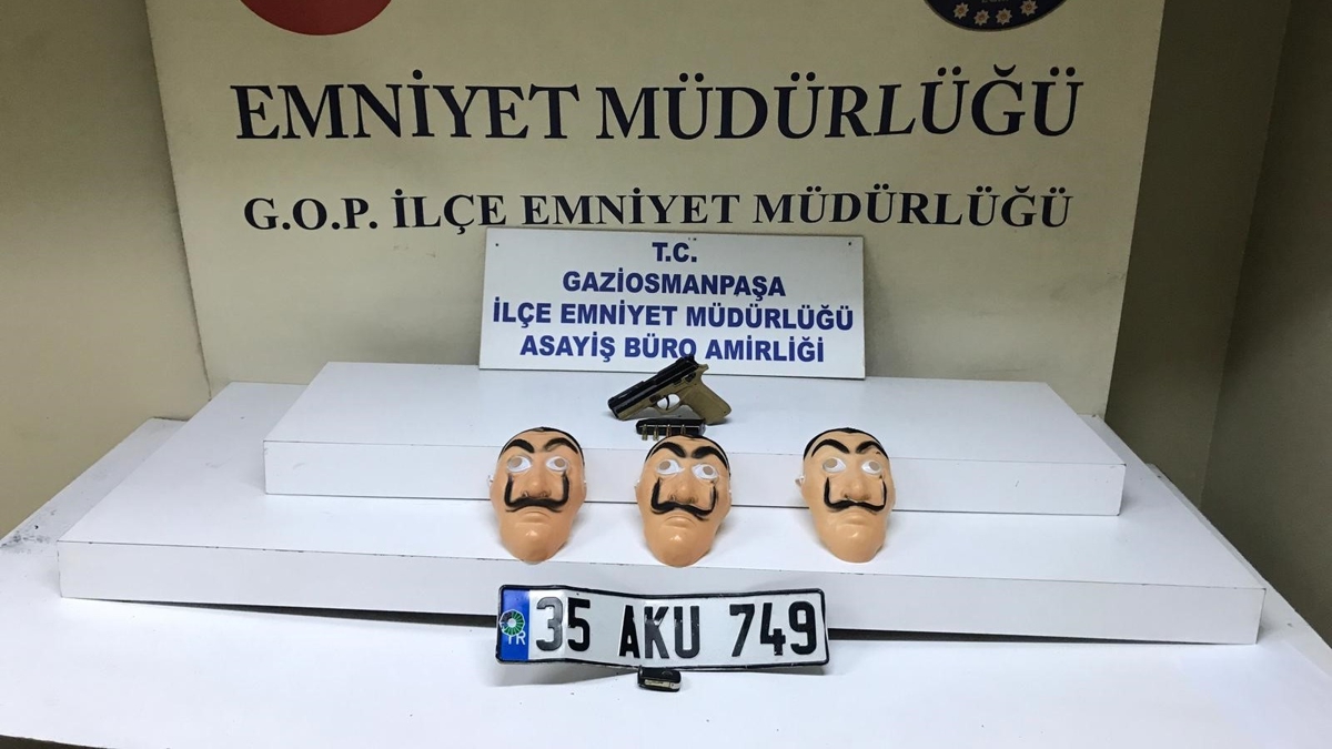 nl diziden etkilendiler, Dali maskesi takp soyguna yeltendiler