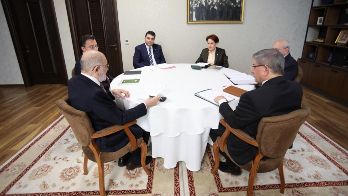 Birbirlerinin altını oymuşlar! Seçim öncesi Davutoğlu'nun Akşener'e yaptığı teklif ortaya çıktı