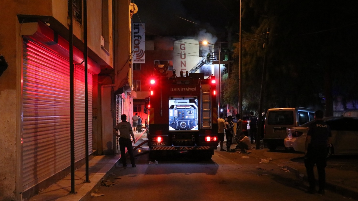 zmir'de ambalaj imalathanesinde yangn