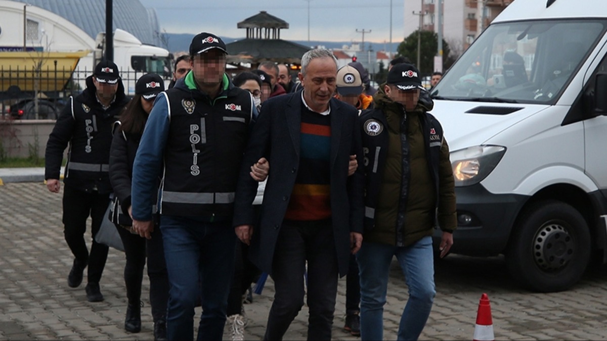 Rvet iddiasyla grevden uzaklatrlmt... Gkeada Belediye Bakan hakknda istenen ceza belli oldu