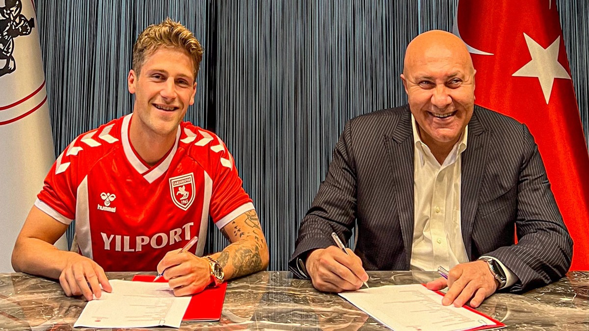 Samsunspor, Carlo Holse'yi kadrosuna katt 