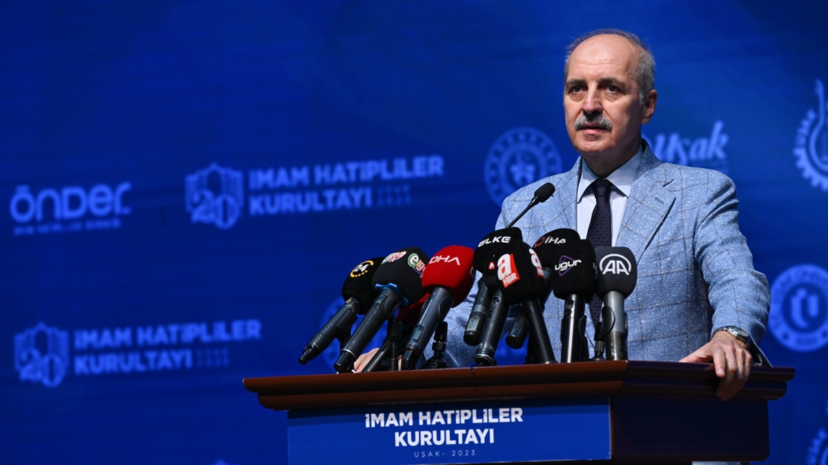 TBMM Bakan Kurtulmu NDER 20. mam Hatipliler Kurultay'nda konutu: Yeni anayasa iin gerekli admlar atacaz