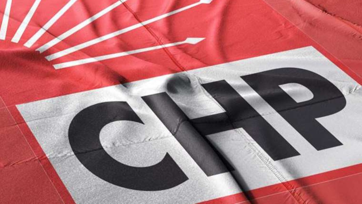 CHP kongresinde DHKP-C'li aday skandal! Apar topar listeden karld