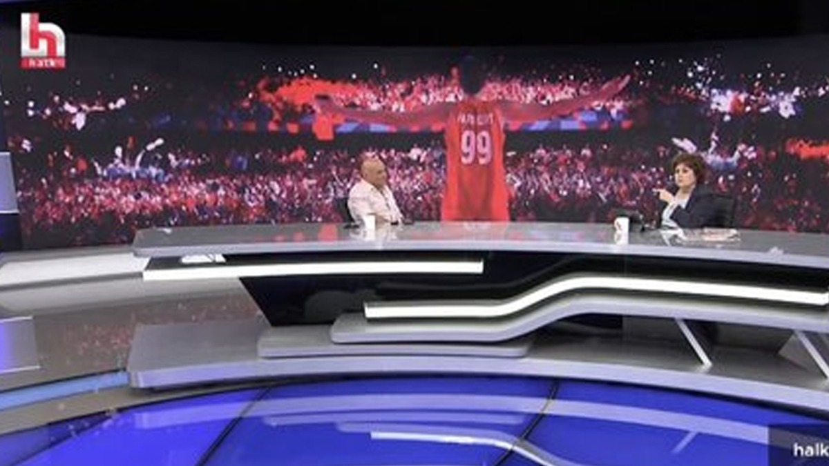 Filenin Sultanlar'nn baarsnn konuulduu anda Halk TV'de skandal szler