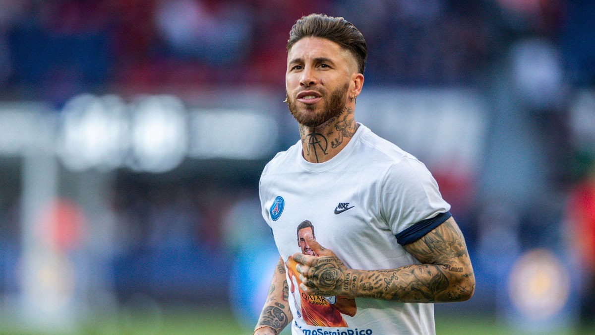 Yeni adresi herkesi artt! Ramos 18 yl aradan sonra Sevilla'da
