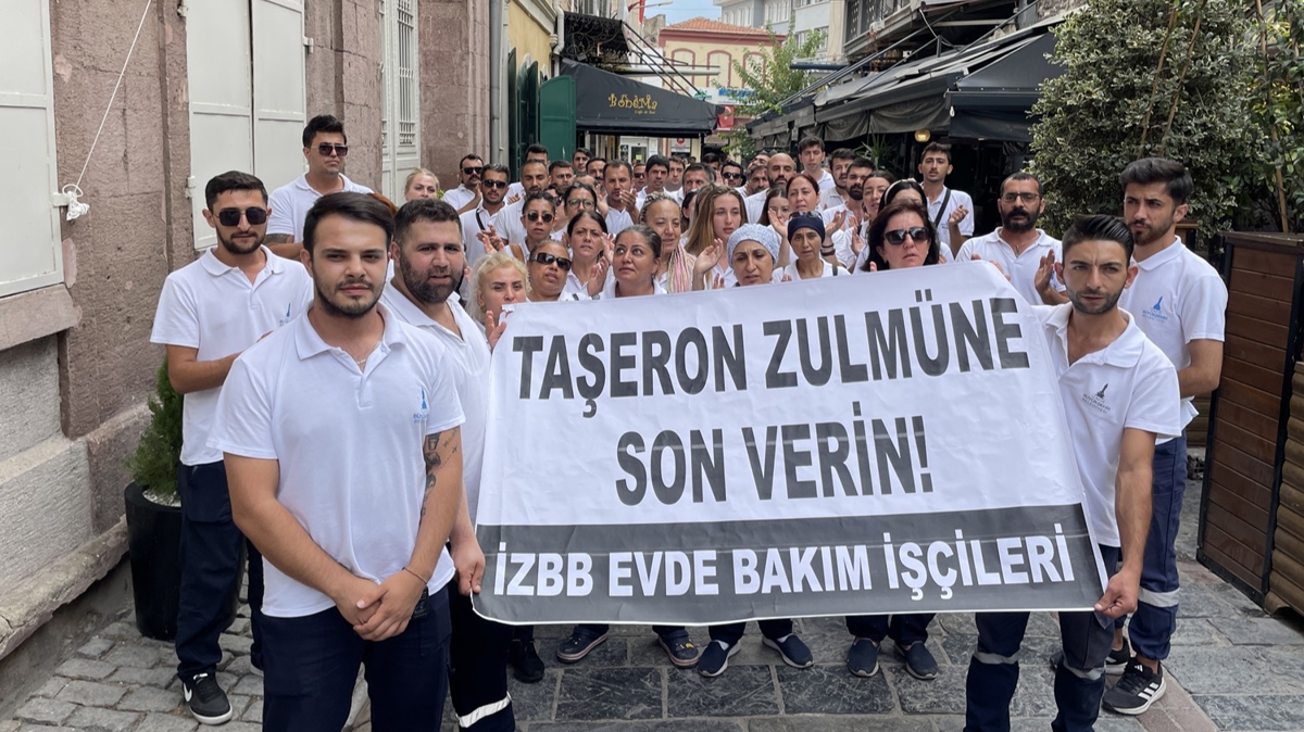 İzmir Büyükşehir Belediye binası önünde ''kadro'' eylemi: Hep kandırıldık
