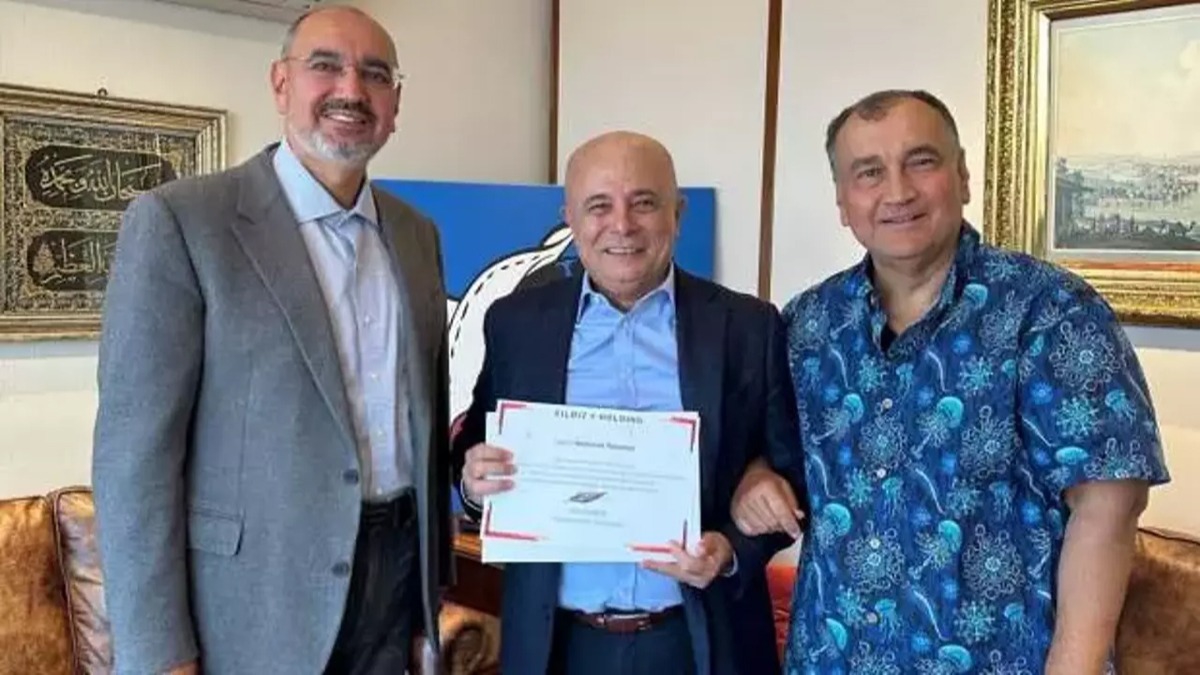 Yldz Holding'e ''En iyi iveren'' sertifikas! Murat lker: Baarl bir yap oluturduk
