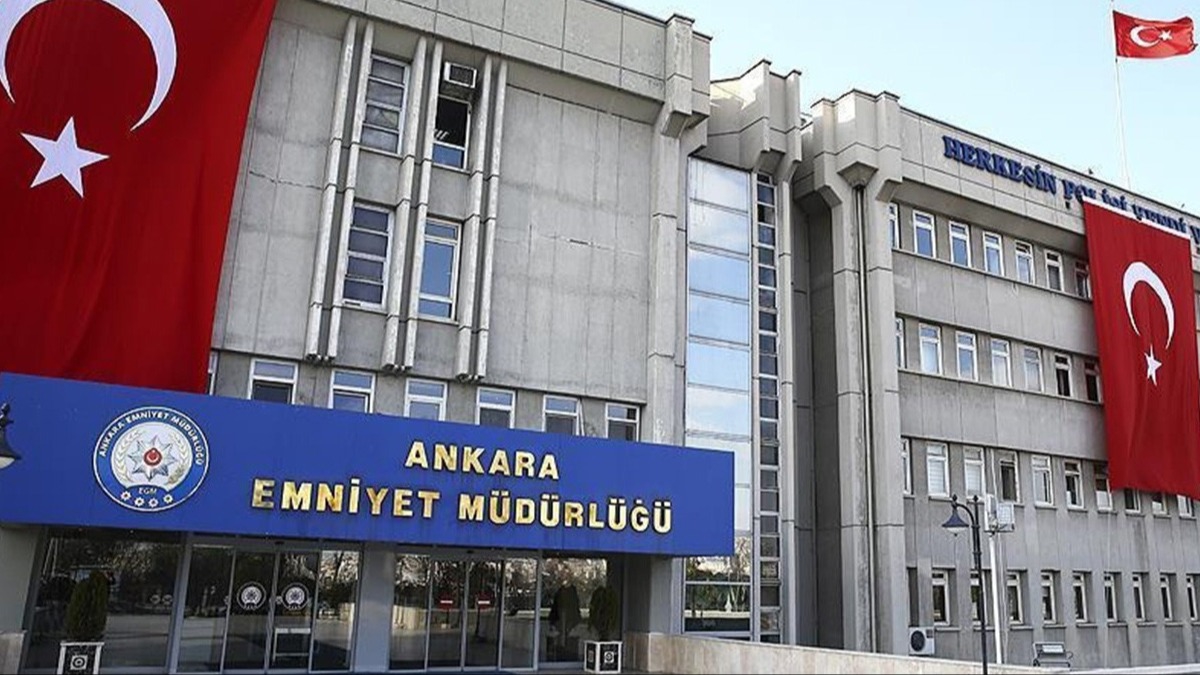 Su rgt eleba Esenboa Havaliman'nda yakay ele verdi