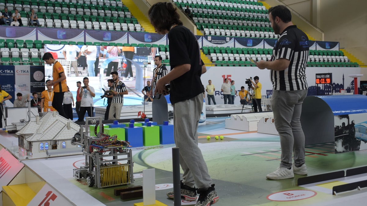 15. Uluslararas MEB Robot Yarmas tamamland