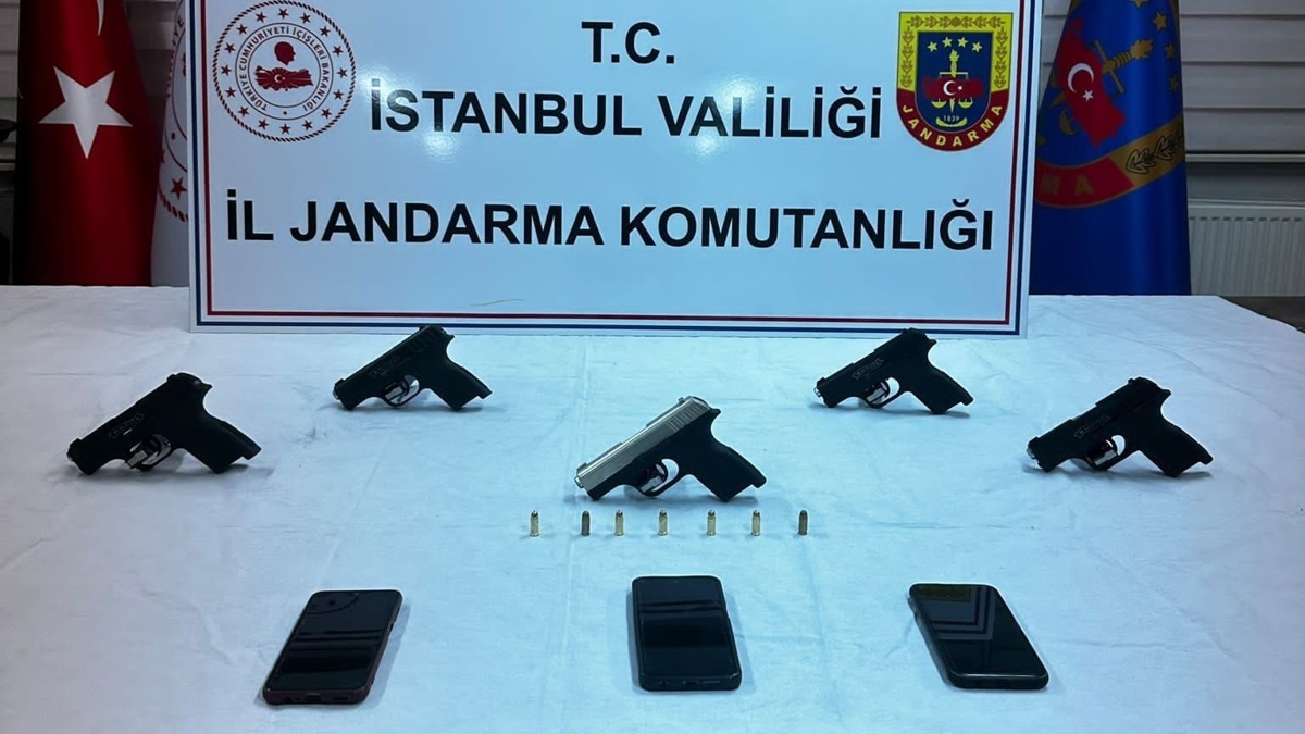 Eypsultan'da silah kaaklarna operasyon